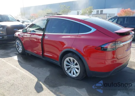 2018 Tesla Model X 100D/75D/P100D from USA, damaged, VIN 5YJXCBE26JF121310